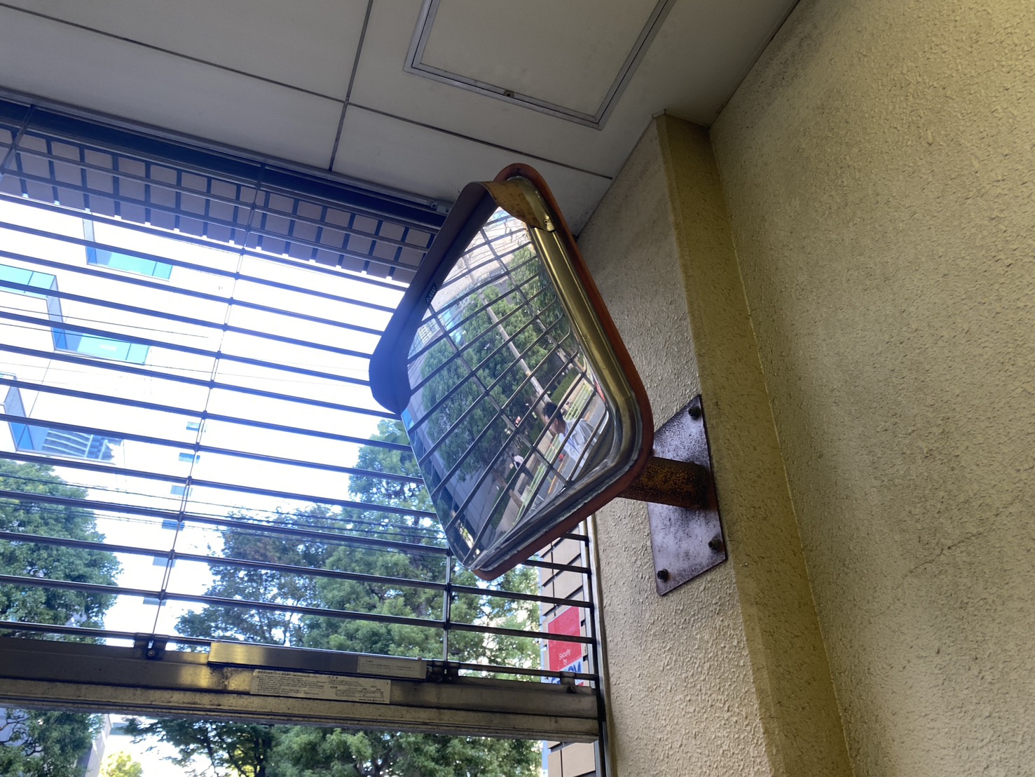 カーブミラー取替工事